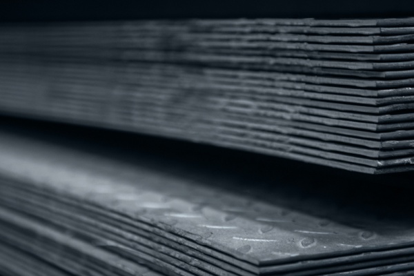 Купить Лист рифленый чечевица 8,0x1000x5580 Стандарт в Екатринбурге тел: 8-343-270-60-96.