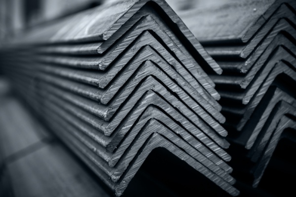 Уголок 200x125x12 09Г2С/С355 Стандарт купить в Екатеринбурге